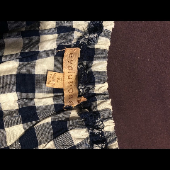 Over the Shoulder Top - Picture 2 of 3